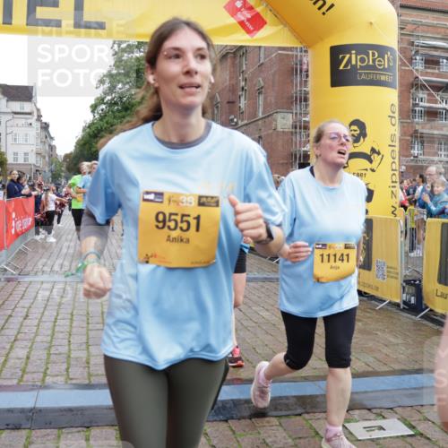 13.09.2026 - Kiel Lauf Yannick Fuchs http://msf.ph/oto/10458694 13.09.2026 09:51:01 Ziel 249, 468, 763, 764, 1373, 1776, 1949, 2056, 3723, 5235, 5445, 6115, 6118, 6138, 6336, 6647, 6794, 6829, 7449, 7528, 9551, 11047, 11141, 12103, 12727, 12834, 797, 1545, 2811, 2816, 3289, 3561, 3698, 3838, 4145, 4389, 5851, 6336, 6455, 6592, 6893, 7134, 7585, 7662, 7694, 8405, 8407, 8672, 9109, 9550, 9990, 10155, 10302, 10333, 10865, 11652, 12319, 12705, 232, 940, 956, 2466, 2777, 4217, 5731, 6009, 6923, 10626, 11852, 2811, 2816, 3561, 4229, 5184, 5254, 8023 meine-sportfotos.de