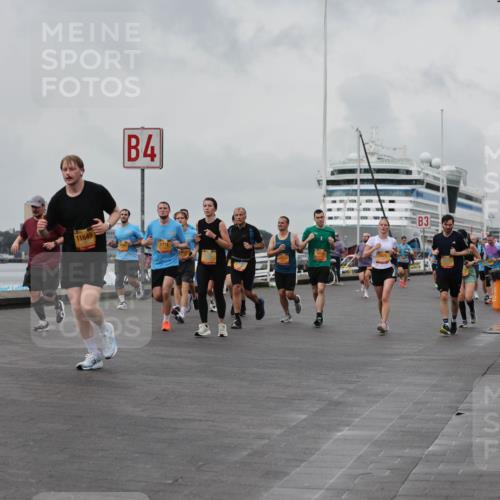 13.09.2026 - Kiel Lauf Andreas Tolksdorf http://msf.ph/oto/10458719 13.09.2026 11:59:50 Kiellinie 4, 11649, 1771, 3 meine-sportfotos.de