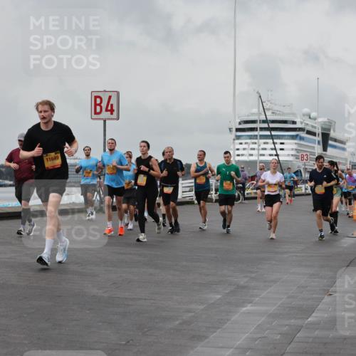 13.09.2026 - Kiel Lauf Andreas Tolksdorf http://msf.ph/oto/10458730 13.09.2026 11:59:50 Kiellinie 11649, 4, 3 meine-sportfotos.de