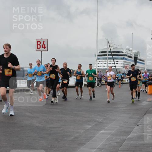 13.09.2026 - Kiel Lauf Andreas Tolksdorf http://msf.ph/oto/10458746 13.09.2026 11:59:50 Kiellinie 11649, 4, 3 meine-sportfotos.de