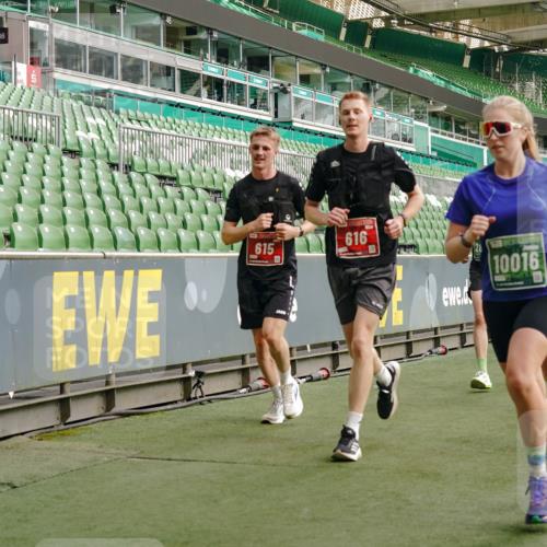 13.09.2026 - 21. swb-Marathon Bremen Michael Burmester http://msf.ph/oto/10458753 13.09.2026 12:54:24 Laufen im Stadion 145, 161, 189, 201, 313, 376, 385, 388, 461, 472, 481, 495, 541, 560, 615, 616, 666, 675, 696, 740, 755, 816, 827, 982, 985, 987, 1053, 1056, 1076, 1197, 1207, 1390, 1419, 1433, 1445, 1468, 1528, 1551, 1599, 1631, 1658, 1664, 1704, 1707, 1814, 2055, 2125, 2234, 2251, 2280, 2362, 2383, 2390, 2401, 2422, 2454, 2474, 2499, 2623, 2701, 2733, 2801, 2820, 2824, 2858, 2870, 2882, 2913, 2922, 2962, 2971, 2997, 3012, 3054, 3134, 3175, 3206, 3241, 3246, 3346, 3356, 3357, 3362, 3413, 3716 meine-sportfotos.de