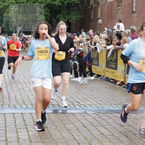 13.09.2026 - Kiel Lauf Yannick Fuchs http://msf.ph/oto/10458916 13.09.2026 09:51:10 Ziel 232, 249, 1776, 2056, 2466, 2777, 4217, 5445, 6009, 6115, 6118, 6794, 6923, 7528, 10626, 11047, 12727, 468, 763, 764, 797, 1373, 1949, 3723, 3838, 4145, 4389, 5235, 5851, 6138, 6336, 6455, 6647, 6794, 6829, 6893, 7134, 7449, 7662, 7694, 8405, 8407, 8672, 9550, 9551, 9990, 10155, 10333, 10865, 11141, 11652, 12103, 12727, 12834, 940, 956, 2483, 3089, 4615, 5731, 5913, 6363, 8150, 11143, 11233, 11494, 11552, 11852, 11997, 1545, 2811, 2816, 3289, 3561, 4145 meine-sportfotos.de