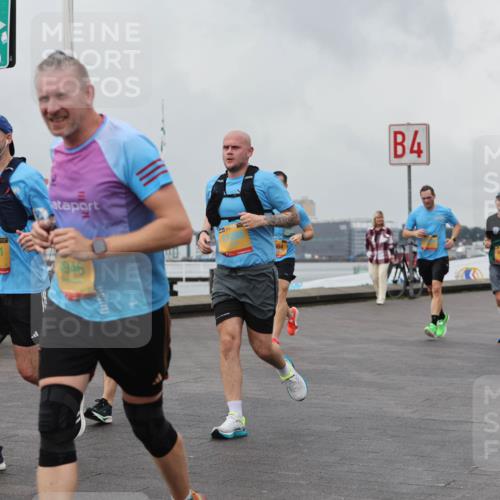 13.09.2026 - Kiel Lauf Andreas Tolksdorf http://msf.ph/oto/10458938 13.09.2026 12:00:03 Kiellinie 34, 10611, 4946, 4, 8165 meine-sportfotos.de