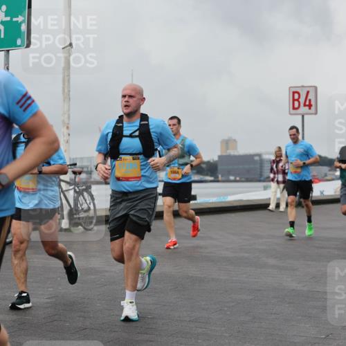 13.09.2026 - Kiel Lauf Andreas Tolksdorf http://msf.ph/oto/10458969 13.09.2026 12:00:03 Kiellinie 39, 061, 4946, 11285, 1664, 4, 8165 meine-sportfotos.de