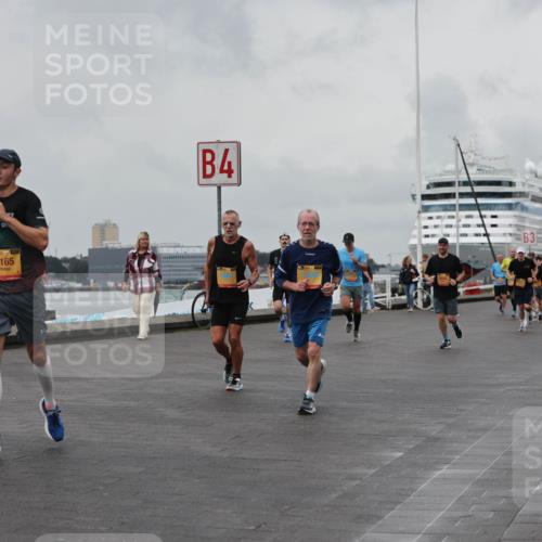 13.09.2026 - Kiel Lauf Andreas Tolksdorf http://msf.ph/oto/10459025 13.09.2026 12:00:06 Kiellinie 8165, 4, 3 meine-sportfotos.de