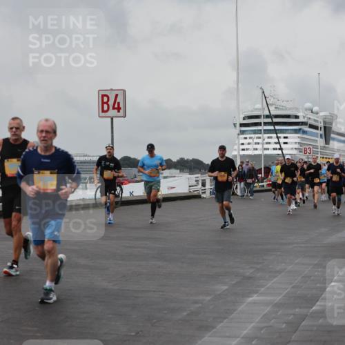 13.09.2026 - Kiel Lauf Andreas Tolksdorf http://msf.ph/oto/10459065 13.09.2026 12:00:08 Kiellinie 4, 3 meine-sportfotos.de