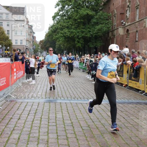 13.09.2026 - Kiel Lauf Yannick Fuchs http://msf.ph/oto/10459102 13.09.2026 09:51:19 Ziel 940, 956, 2466, 3089, 4217, 5731, 5913, 6009, 6363, 11852, 232, 249, 468, 763, 764, 1373, 1776, 1949, 2056, 2777, 3723, 4389, 5235, 5445, 6115, 6118, 6138, 6336, 6647, 6794, 6829, 6893, 6923, 7449, 7528, 8405, 9550, 9551, 10626, 11047, 11141, 11652, 12103, 12727, 12834, 714, 840, 2483, 3674, 4615, 4822, 4907, 5595, 6057, 6648, 7622, 8097, 8150, 11143, 11233, 11494, 11552, 11997, 12107, 797, 3838, 4145, 4389, 6455, 7134, 7694, 8405 meine-sportfotos.de