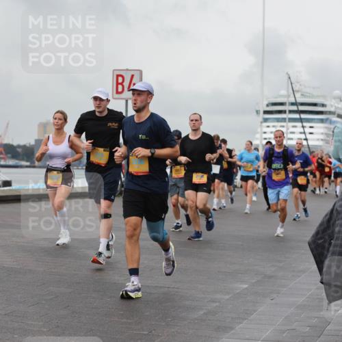 13.09.2026 - Kiel Lauf Andreas Tolksdorf http://msf.ph/oto/10459156 13.09.2026 12:00:15 Kiellinie 3857 meine-sportfotos.de