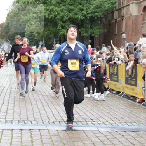 13.09.2026 - Kiel Lauf Yannick Fuchs http://msf.ph/oto/10459166 13.09.2026 09:51:22 Ziel 940, 956, 2466, 2483, 3089, 4217, 4615, 5731, 5913, 6009, 6363, 8150, 11143, 11552, 11852, 11997, 232, 249, 468, 763, 764, 1373, 1776, 1949, 2056, 2777, 3723, 5235, 5445, 6009, 6115, 6118, 6138, 6336, 6647, 6794, 6829, 6893, 6923, 7449, 7528, 9551, 10626, 11047, 11141, 11652, 12103, 12727, 12834, 714, 840, 3674, 4822, 4907, 5595, 6057, 6648, 7622, 8097, 9833, 11173, 11233, 11494, 12107, 797, 4389, 6455, 6893, 7134, 7694, 8405, 11652 meine-sportfotos.de