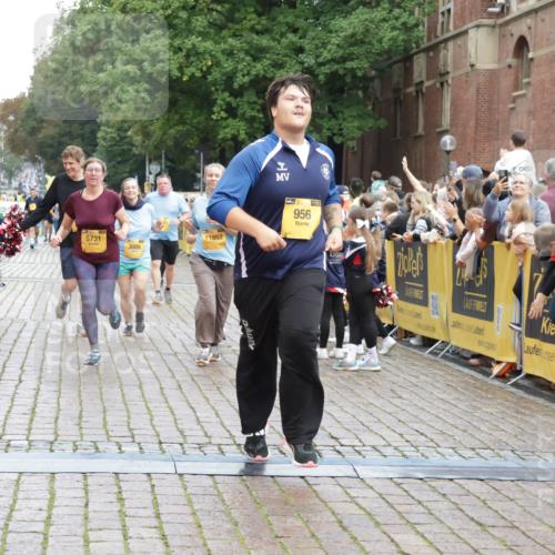 13.09.2026 - Kiel Lauf Yannick Fuchs http://msf.ph/oto/10459171 13.09.2026 09:51:23 Ziel 940, 956, 2466, 2483, 3089, 4217, 4615, 5731, 5913, 6363, 8150, 11143, 11552, 11852, 11997, 232, 249, 468, 763, 764, 1373, 1776, 1949, 2056, 2777, 3723, 4217, 5235, 5445, 6009, 6115, 6118, 6138, 6336, 6647, 6794, 6829, 6893, 6923, 7449, 7528, 9551, 10626, 11047, 11141, 11652, 12103, 12727, 12834, 714, 840, 3674, 4822, 4907, 5595, 6057, 6188, 6648, 7622, 8097, 9829, 9833, 11173, 11233, 11494, 12107, 4389, 6336, 6455, 6893, 7694, 8405, 11652 meine-sportfotos.de