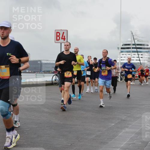 13.09.2026 - Kiel Lauf Andreas Tolksdorf http://msf.ph/oto/10459183 13.09.2026 12:00:16 Kiellinie 4, 3 meine-sportfotos.de