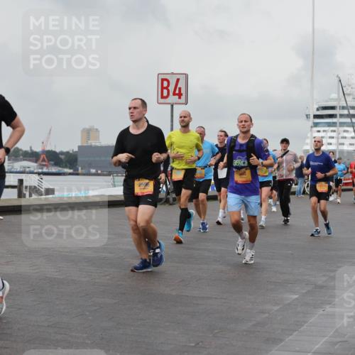13.09.2026 - Kiel Lauf Andreas Tolksdorf http://msf.ph/oto/10459209 13.09.2026 12:00:17 Kiellinie 2596, 4, 10219 meine-sportfotos.de