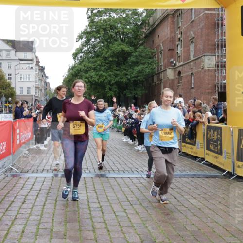 13.09.2026 - Kiel Lauf Yannick Fuchs http://msf.ph/oto/10459238 13.09.2026 09:51:25 Ziel 940, 956, 2466, 2483, 3089, 4615, 5731, 5913, 6363, 8150, 11143, 11233, 11494, 11552, 11852, 11997, 232, 249, 468, 763, 764, 1373, 1776, 1949, 2056, 2466, 2777, 3723, 4217, 5235, 5445, 6009, 6115, 6118, 6138, 6336, 6647, 6794, 6829, 6893, 6923, 7449, 7528, 9551, 10626, 11047, 11141, 12103, 12727, 12834, 714, 840, 1967, 1999, 2002, 3674, 4822, 4907, 5595, 6057, 6188, 6648, 7622, 8097, 9829, 9833, 11173, 12107, 4389, 5235, 6336, 6455, 6647, 6893, 8405, 11652 meine-sportfotos.de