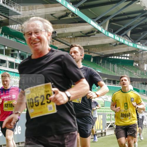 13.09.2026 - 21. swb-Marathon Bremen Michael Burmester http://msf.ph/oto/10459256 13.09.2026 10:33:57 Laufen im Stadion 10018, 10067, 10078, 10147, 10166, 10177, 10184, 10203, 10211, 10236, 10240, 10249, 10254, 10297, 10300, 10355, 10356, 10367, 10368, 10369, 10372, 10374, 10379, 10383, 10394, 10408, 10415, 10423, 10428, 10460, 10485, 10486, 10494, 10530, 10550, 10578, 10604, 10639, 10668, 10669, 10673, 10675, 10687, 10691, 10699, 10700, 10728, 10745, 10749, 10750, 10771, 10772, 10787, 10788, 10794, 10809, 10828, 10857, 10914, 10928, 11126, 11162, 11343, 11803, 11965 meine-sportfotos.de