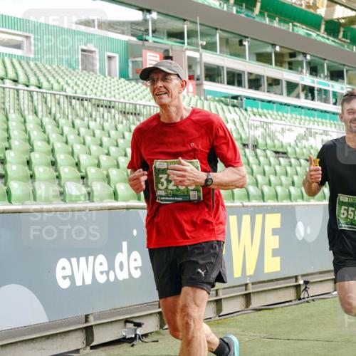 13.09.2026 - 21. swb-Marathon Bremen Michael Burmester http://msf.ph/oto/10459286 13.09.2026 12:54:35 Laufen im Stadion 145, 161, 189, 201, 205, 313, 376, 385, 388, 461, 472, 481, 495, 541, 560, 615, 616, 666, 675, 696, 740, 755, 816, 827, 982, 985, 987, 1053, 1056, 1076, 1197, 1207, 1390, 1419, 1433, 1445, 1468, 1551, 1599, 1631, 1658, 1664, 1704, 1707, 1814, 2055, 2125, 2234, 2251, 2280, 2362, 2383, 2390, 2401, 2422, 2454, 2474, 2499, 2623, 2701, 2733, 2801, 2820, 2824, 2870, 2882, 2913, 2922, 2962, 2971, 2997, 3012, 3054, 3134, 3175, 3206, 3241, 3246, 3346, 3356, 3357, 3413, 3706, 3716, 3836 meine-sportfotos.de