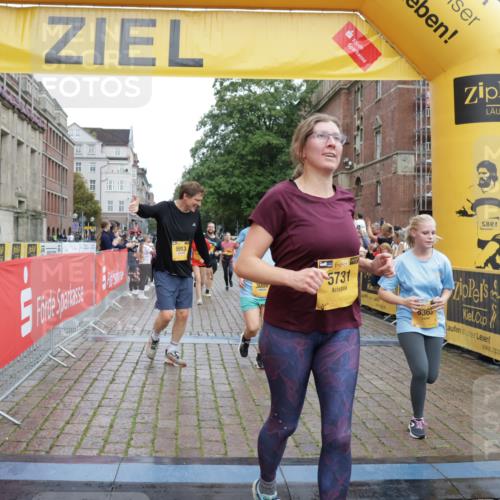 13.09.2026 - Kiel Lauf Yannick Fuchs http://msf.ph/oto/10459289 13.09.2026 09:51:27 Ziel 840, 940, 956, 2483, 3089, 3674, 4615, 4822, 4907, 5731, 5913, 6057, 6363, 8150, 11143, 11233, 11494, 11552, 11852, 11997, 232, 249, 468, 763, 764, 1373, 1776, 1949, 2056, 2466, 2777, 3723, 4217, 5235, 5445, 6009, 6115, 6118, 6138, 6647, 6794, 6829, 6923, 7449, 7528, 9551, 10626, 11047, 11141, 12103, 12727, 12834, 714, 1309, 1967, 1999, 2002, 5595, 6188, 6648, 7302, 7622, 8097, 9829, 9833, 11173, 12107, 763, 1949, 5235, 6138, 6336, 6647, 6829, 6893, 7449, 8405, 11652 meine-sportfotos.de