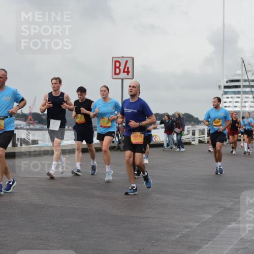 13.09.2026 - Kiel Lauf Andreas Tolksdorf http://msf.ph/oto/10459326 13.09.2026 12:00:20 Kiellinie 10219, 12483, 3 meine-sportfotos.de
