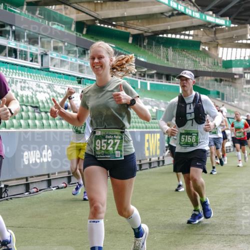 13.09.2026 - 21. swb-Marathon Bremen Michael Burmester http://msf.ph/oto/10459333 13.09.2026 13:11:57 Laufen im Stadion 118, 265, 373, 514, 581, 703, 843, 984, 1113, 1226, 1286, 1334, 1435, 1738, 1849, 1851, 1936, 1952, 1967, 2005, 2248, 2281, 2299, 2330, 2333, 2336, 2353, 2375, 2377, 2398, 2426, 2432, 2443, 2505, 2531, 2589, 2654, 2659, 2669, 2673, 2765, 2784, 2804, 2815, 2819, 2822, 2836, 2850, 2895, 2907, 2963, 2966, 2975, 2976, 3026, 3027, 3079, 3082, 3143, 3155, 3159, 3174, 3207, 3208, 3308, 3328, 3349, 3352, 3370, 3409, 3434, 3470, 3549, 551 meine-sportfotos.de