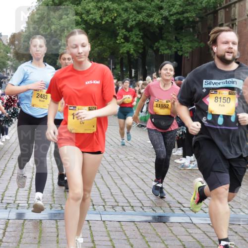 13.09.2026 - Kiel Lauf Yannick Fuchs http://msf.ph/oto/10459343 13.09.2026 09:51:29 Ziel 714, 840, 956, 2483, 3089, 3674, 4615, 4822, 4907, 5731, 5913, 6057, 6363, 6648, 8097, 8150, 11143, 11233, 11494, 11552, 11852, 11997, 12107, 232, 249, 468, 763, 764, 940, 956, 1373, 1776, 1949, 2056, 2466, 2777, 3723, 4217, 5445, 6009, 6115, 6118, 6138, 6794, 6829, 6923, 7449, 7528, 9551, 10626, 11047, 11141, 12103, 12727, 12834, 1309, 1967, 1999, 2002, 5595, 6188, 7302, 7622, 9829, 9833, 11173, 468, 763, 1373, 1949, 5235, 6138, 6336, 6647, 6829, 6893, 7449, 9551, 11652 meine-sportfotos.de