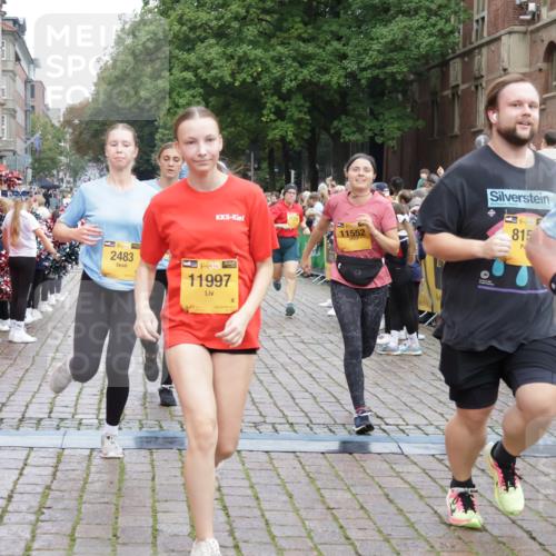 13.09.2026 - Kiel Lauf Yannick Fuchs http://msf.ph/oto/10459350 13.09.2026 09:51:29 Ziel 714, 840, 956, 2483, 3089, 3674, 4615, 4822, 4907, 5731, 5913, 6057, 6363, 6648, 8097, 8150, 11143, 11233, 11494, 11552, 11852, 11997, 12107, 232, 249, 468, 763, 764, 940, 956, 1373, 1776, 1949, 2056, 2466, 2777, 3723, 4217, 5445, 6009, 6115, 6118, 6138, 6794, 6829, 6923, 7449, 7528, 9551, 10626, 11047, 11141, 12103, 12727, 12834, 1309, 1967, 1999, 2002, 5595, 6188, 7302, 7622, 9829, 9833, 11173, 468, 763, 1373, 1949, 5235, 6138, 6336, 6647, 6829, 6893, 7449, 9551, 11652 meine-sportfotos.de