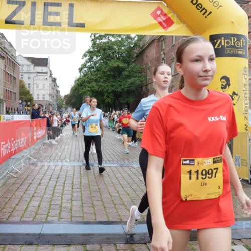 13.09.2026 - Kiel Lauf Yannick Fuchs http://msf.ph/oto/10459424 13.09.2026 09:51:31 Ziel 714, 840, 2483, 3089, 3674, 4615, 4822, 4907, 5595, 5731, 5913, 6057, 6363, 6648, 8097, 8150, 11143, 11233, 11494, 11552, 11852, 11997, 12107, 232, 249, 468, 764, 940, 956, 1373, 1776, 2056, 2466, 2777, 3723, 4217, 5445, 5731, 6009, 6115, 6118, 6794, 6923, 7528, 9551, 10626, 11047, 11141, 11852, 12103, 12727, 12834, 803, 1309, 1967, 1999, 2002, 6188, 7007, 7302, 7622, 9829, 9833, 11173, 11834, 468, 763, 764, 1373, 1949, 3723, 5235, 6138, 6336, 6647, 6829, 6893, 7449, 9551 meine-sportfotos.de
