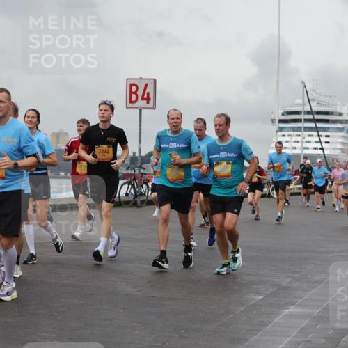 13.09.2026 - Kiel Lauf Andreas Tolksdorf http://msf.ph/oto/10459460 13.09.2026 12:00:28 Kiellinie 1149, 4, 3, 7272 meine-sportfotos.de