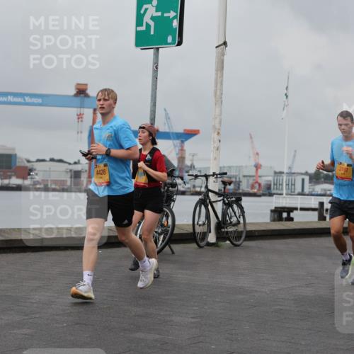 13.09.2026 - Kiel Lauf Andreas Tolksdorf http://msf.ph/oto/10459546 13.09.2026 12:00:34 Kiellinie 36, 38, 4428, 3197, 9753 meine-sportfotos.de