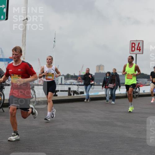 13.09.2026 - Kiel Lauf Andreas Tolksdorf http://msf.ph/oto/10459789 13.09.2026 12:00:42 Kiellinie 335, 574, 1007, 10416, 4 meine-sportfotos.de