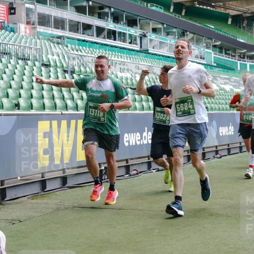 13.09.2026 - 21. swb-Marathon Bremen Michael Burmester http://msf.ph/oto/10459844 13.09.2026 13:12:01 Laufen im Stadion 118, 265, 373, 514, 581, 703, 843, 984, 1113, 1226, 1286, 1334, 1435, 1738, 1849, 1851, 1936, 1952, 1967, 2005, 2248, 2264, 2281, 2299, 2330, 2333, 2336, 2353, 2375, 2377, 2398, 2426, 2432, 2443, 2505, 2531, 2589, 2659, 2669, 2673, 2765, 2784, 2804, 2815, 2822, 2836, 2850, 2860, 2895, 2907, 2963, 2966, 2975, 2976, 3026, 3027, 3079, 3082, 3143, 3155, 3159, 3174, 3207, 3208, 3308, 3328, 3349, 3352, 3409, 3434, 3470, 3549, 551 meine-sportfotos.de