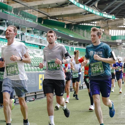 13.09.2026 - 21. swb-Marathon Bremen Michael Burmester http://msf.ph/oto/10459897 13.09.2026 13:12:01 Laufen im Stadion 118, 265, 373, 514, 581, 703, 843, 984, 1113, 1226, 1286, 1334, 1435, 1738, 1849, 1851, 1936, 1952, 1967, 2005, 2248, 2264, 2281, 2299, 2330, 2333, 2336, 2353, 2375, 2377, 2398, 2426, 2432, 2443, 2505, 2531, 2589, 2659, 2669, 2673, 2765, 2784, 2804, 2815, 2822, 2836, 2850, 2860, 2895, 2907, 2963, 2966, 2975, 2976, 3026, 3027, 3079, 3082, 3143, 3155, 3159, 3174, 3207, 3208, 3308, 3328, 3349, 3352, 3409, 3434, 3470, 3549, 551 meine-sportfotos.de