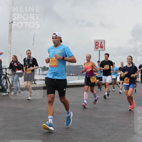 13.09.2026 - Kiel Lauf Andreas Tolksdorf http://msf.ph/oto/10459917 13.09.2026 12:00:52 Kiellinie 39, 7660, 4, 367, 2400, 4123 meine-sportfotos.de