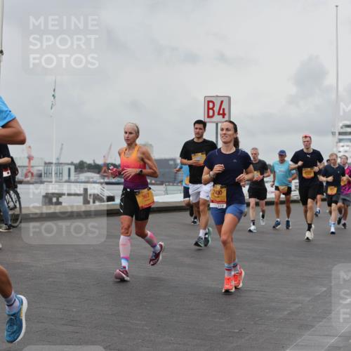 13.09.2026 - Kiel Lauf Andreas Tolksdorf http://msf.ph/oto/10459934 13.09.2026 12:00:52 Kiellinie 7660, 4, 367, 2400, 4123, 3 meine-sportfotos.de