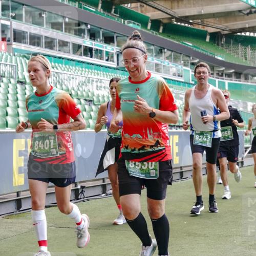 13.09.2026 - 21. swb-Marathon Bremen Michael Burmester http://msf.ph/oto/10460002 13.09.2026 13:12:03 Laufen im Stadion 118, 265, 373, 514, 581, 703, 843, 984, 1113, 1226, 1286, 1334, 1435, 1738, 1849, 1851, 1936, 1952, 2005, 2248, 2264, 2281, 2299, 2330, 2333, 2336, 2353, 2375, 2377, 2398, 2426, 2432, 2443, 2505, 2531, 2589, 2659, 2669, 2673, 2684, 2765, 2784, 2804, 2815, 2822, 2836, 2850, 2860, 2895, 2907, 2963, 2966, 2975, 2976, 3026, 3027, 3079, 3082, 3143, 3155, 3159, 3174, 3207, 3308, 3328, 3349, 3352, 3409, 3434, 3470, 3549, 551 meine-sportfotos.de