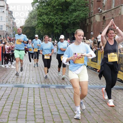 13.09.2026 - Kiel Lauf Yannick Fuchs http://msf.ph/oto/10460076 13.09.2026 09:52:03 Ziel 896, 1100, 1899, 4132, 8729, 9616, 10048, 11300, 11444, 11445, 11580, 11832, 12630, 714, 803, 840, 1309, 1967, 1999, 2002, 3674, 4230, 4822, 4907, 5595, 6057, 6188, 6648, 7007, 7302, 7622, 8097, 9829, 9833, 11173, 11233, 11494, 11834, 12107, 180, 2924, 3476, 3832, 4166, 4666, 4883, 5032, 6471, 6625, 6867, 7347, 7494, 7719, 8992, 10371, 10620, 11130, 12068, 2483, 3089, 4615, 5731, 5913, 6363, 8150, 11143, 11233, 11494, 11552, 11852 meine-sportfotos.de