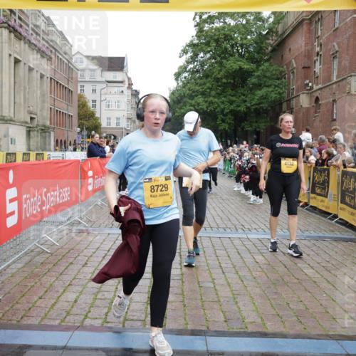 13.09.2026 - Kiel Lauf Yannick Fuchs http://msf.ph/oto/10460140 13.09.2026 09:52:08 Ziel 896, 1899, 3476, 4132, 4166, 4883, 6471, 6625, 7494, 8729, 9616, 10371, 10620, 11300, 11444, 11445, 11580, 11832, 12068, 714, 803, 1100, 1309, 1967, 1999, 2002, 4230, 5595, 6188, 6648, 7007, 7302, 7622, 8097, 9829, 9833, 10048, 11173, 11832, 11834, 12107, 12630, 180, 2157, 2924, 3832, 4666, 5032, 6679, 6867, 7347, 7719, 7742, 8992, 10746, 11130, 714, 840, 2483, 3674, 4615, 4822, 4907, 5595, 6057, 6648, 8097, 8150, 11233, 11494, 11552, 12107 meine-sportfotos.de