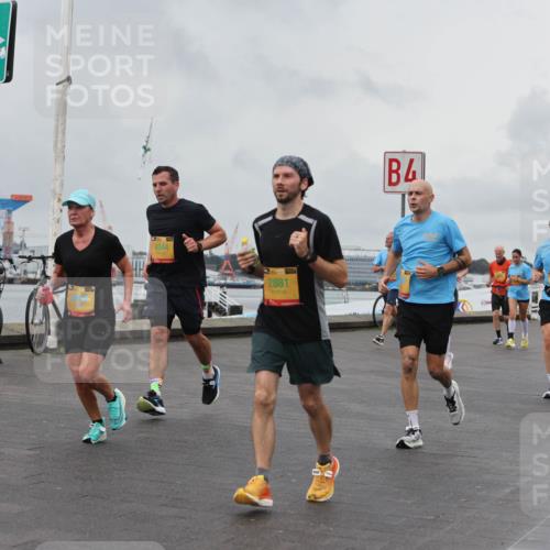 13.09.2026 - Kiel Lauf Andreas Tolksdorf http://msf.ph/oto/10460196 13.09.2026 12:01:05 Kiellinie 4544, 2881 meine-sportfotos.de