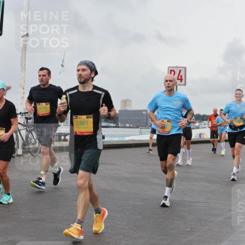 13.09.2026 - Kiel Lauf Andreas Tolksdorf http://msf.ph/oto/10460220 13.09.2026 12:01:05 Kiellinie 35, 4544, 2881, 24 meine-sportfotos.de