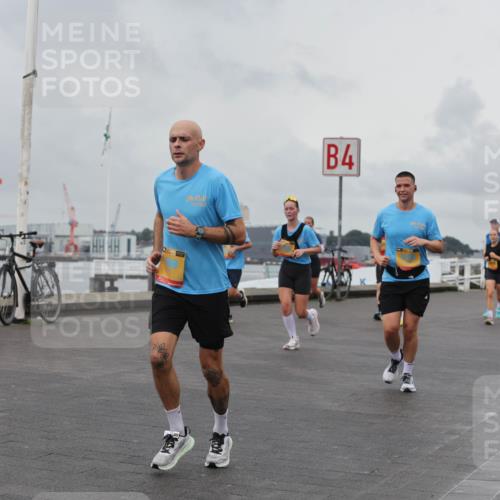 13.09.2026 - Kiel Lauf Andreas Tolksdorf http://msf.ph/oto/10460246 13.09.2026 12:01:06 Kiellinie 39, 4, 83 meine-sportfotos.de