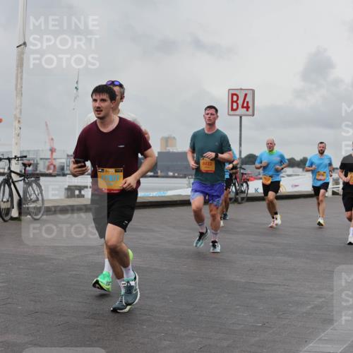 13.09.2026 - Kiel Lauf Andreas Tolksdorf http://msf.ph/oto/10460334 13.09.2026 12:01:13 Kiellinie 38, 4, 8433, 4134, 3 meine-sportfotos.de