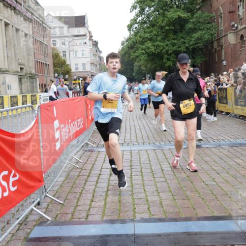 13.09.2026 - Kiel Lauf Yannick Fuchs http://msf.ph/oto/10460369 13.09.2026 09:52:26 Ziel 180, 2157, 2924, 4666, 5032, 5736, 6432, 6679, 6867, 7719, 7742, 8992, 9892, 10259, 10746, 11130, 803, 896, 1100, 1899, 3476, 3832, 4132, 4166, 4230, 4666, 4883, 6471, 6625, 6867, 7007, 7347, 7494, 8729, 9616, 10048, 10371, 10620, 11300, 11444, 11445, 11580, 11832, 11834, 12068, 12630, 291, 918, 919, 1092, 4412, 6601, 7867, 8068, 9345, 9565, 10280, 10798, 12258, 12282, 803, 1309, 1967, 1999, 2002, 4230, 7007, 7302, 10048, 11834 meine-sportfotos.de