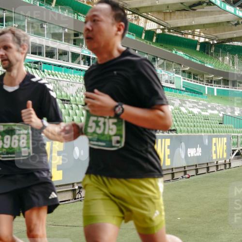 13.09.2026 - 21. swb-Marathon Bremen Michael Burmester http://msf.ph/oto/10460404 13.09.2026 12:54:54 Laufen im Stadion 161, 189, 201, 205, 313, 385, 388, 461, 472, 481, 495, 560, 615, 616, 666, 675, 696, 740, 816, 827, 913, 1053, 1058, 1076, 1197, 1207, 1390, 1419, 1468, 1551, 1599, 1631, 1645, 1658, 1707, 1814, 2055, 2125, 2234, 2251, 2280, 2319, 2383, 2390, 2474, 2499, 2623, 2701, 2733, 2801, 2824, 2870, 2882, 2913, 2922, 2962, 2971, 3012, 3054, 3057, 3134, 3175, 3192, 3206, 3241, 3246, 3346, 3356, 3357, 3413, 3706, 3716, 3836, 4137, 5277, 5430, 5530, 6106, 2498, 3085 meine-sportfotos.de