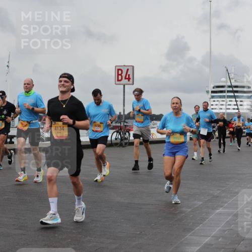 13.09.2026 - Kiel Lauf Andreas Tolksdorf http://msf.ph/oto/10460414 13.09.2026 12:01:16 Kiellinie 681, 4134, 4, 9735, 9953, 3 meine-sportfotos.de