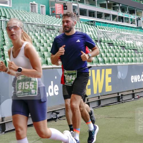 13.09.2026 - 21. swb-Marathon Bremen Michael Burmester http://msf.ph/oto/10460461 13.09.2026 13:12:09 Laufen im Stadion 118, 183, 265, 373, 514, 581, 703, 843, 933, 984, 1113, 1226, 1286, 1334, 1435, 1849, 1851, 1936, 1952, 2005, 2248, 2264, 2281, 2299, 2330, 2336, 2353, 2375, 2377, 2398, 2426, 2443, 2478, 2505, 2531, 2589, 2659, 2669, 2673, 2684, 2765, 2784, 2804, 2815, 2822, 2836, 2850, 2860, 2895, 2907, 2963, 2966, 2975, 2976, 3026, 3027, 3079, 3082, 3143, 3155, 3159, 3174, 3207, 3293, 3308, 3328, 3349, 3352, 3409, 3434, 3549, 551 meine-sportfotos.de