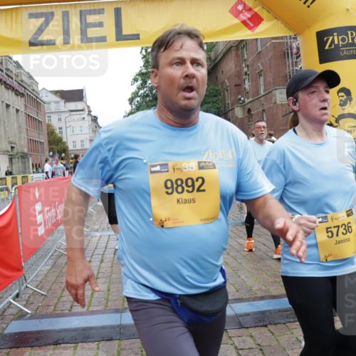 13.09.2026 - Kiel Lauf Yannick Fuchs http://msf.ph/oto/10460504 13.09.2026 09:52:36 Ziel 918, 919, 4412, 5736, 6432, 6601, 6679, 7742, 7867, 9345, 9892, 10259, 12282, 180, 896, 1899, 2157, 2924, 3476, 3832, 4132, 4166, 4666, 4883, 5032, 6471, 6625, 6679, 6867, 7347, 7494, 7719, 8729, 8992, 9616, 10371, 10620, 10746, 11130, 11300, 11444, 11580, 12068, 291, 1092, 1395, 4671, 6241, 6613, 6845, 7394, 8068, 8851, 9565, 10280, 10798, 12258, 896, 1100, 1899, 4132, 8729, 9616, 10048, 11300, 11444, 11445, 11832, 12630 meine-sportfotos.de