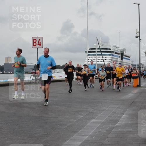 13.09.2026 - Kiel Lauf Andreas Tolksdorf http://msf.ph/oto/10460517 13.09.2026 12:01:19 Kiellinie 4 meine-sportfotos.de