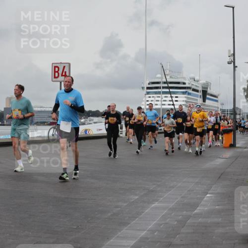 13.09.2026 - Kiel Lauf Andreas Tolksdorf http://msf.ph/oto/10460538 13.09.2026 12:01:20 Kiellinie 4 meine-sportfotos.de