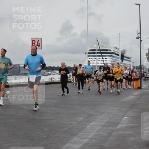 13.09.2026 - Kiel Lauf Andreas Tolksdorf http://msf.ph/oto/10460557 13.09.2026 12:01:20 Kiellinie 4, 3 meine-sportfotos.de