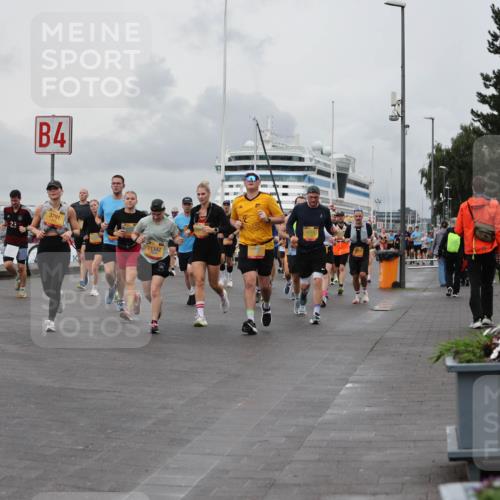 13.09.2026 - Kiel Lauf Andreas Tolksdorf http://msf.ph/oto/10460608 13.09.2026 12:01:23 Kiellinie 4810, 4, 3791, 11342 meine-sportfotos.de