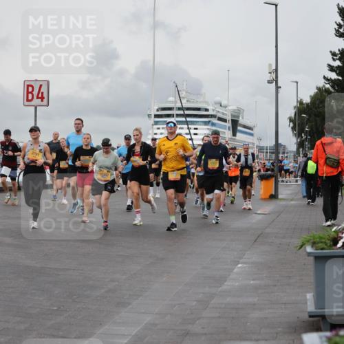 13.09.2026 - Kiel Lauf Andreas Tolksdorf http://msf.ph/oto/10460614 13.09.2026 12:01:23 Kiellinie 4, 23, 3791, 11342 meine-sportfotos.de