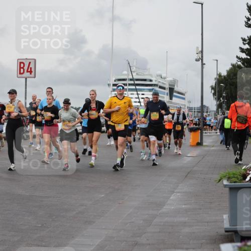 13.09.2026 - Kiel Lauf Andreas Tolksdorf http://msf.ph/oto/10460632 13.09.2026 12:01:24 Kiellinie 4, 3791 meine-sportfotos.de